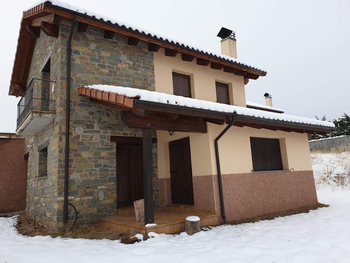 Chalet En El Pirineo De Aragon Neril Exterior foto